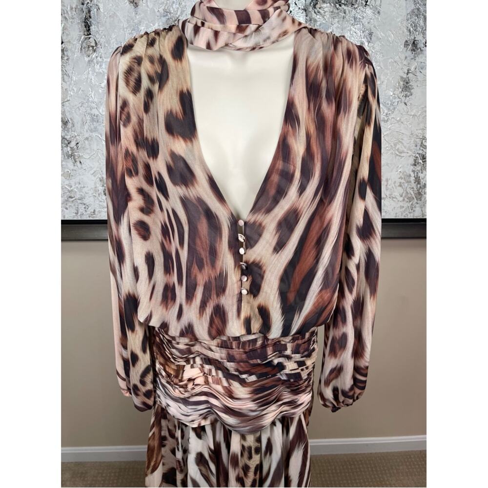 RETROFETE Opaline Long Sleeve Animal Print Ruched Draped Neck Maxi Dress Sz XS - Picture 5 of 9